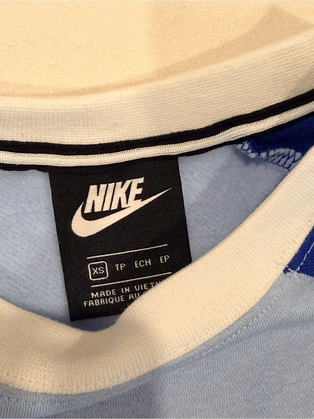 Nike Blue and White Colorblock Crewneck Sweatshirt